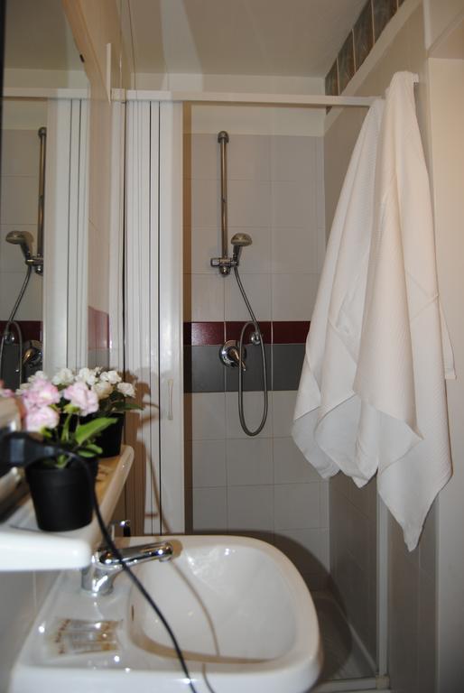 Papia Guest House Rome Chambre photo